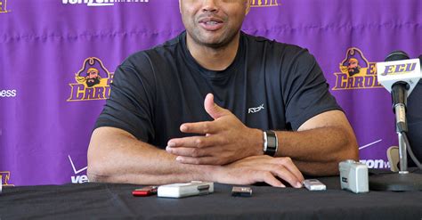 Charles Barkley’s horrible gambling philosophy, ‘lose hundreds of .